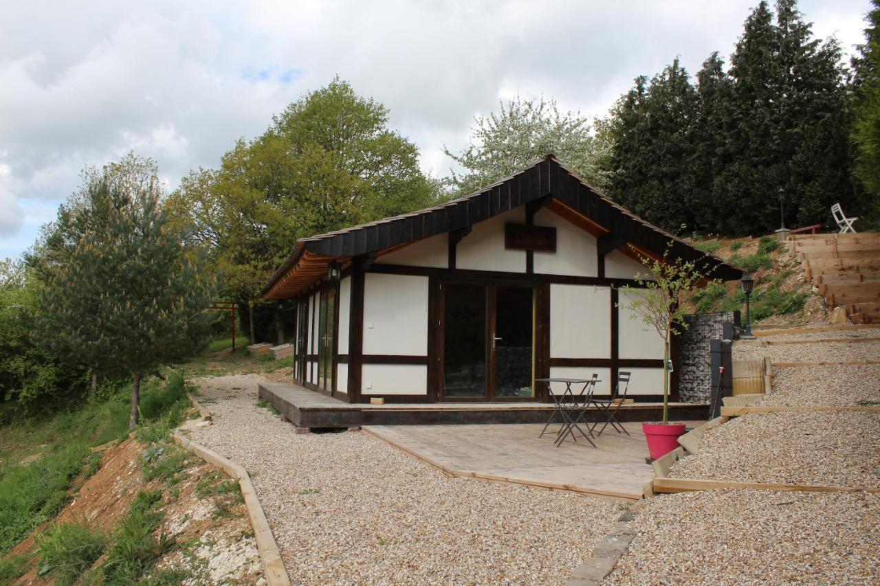 Misaka Jouy-sur-Eure Exterior foto